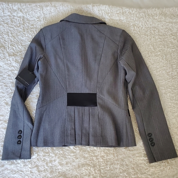 NEW APOSTROPHE FITTED BLAZER - Picture 7 of 7